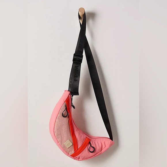 Free People Handbags - Free People Pink and Orange Crescent Crossbody Sling Bag🩷